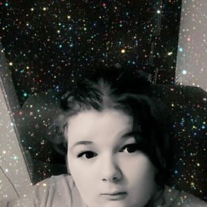 Meet your Posher, Lillian